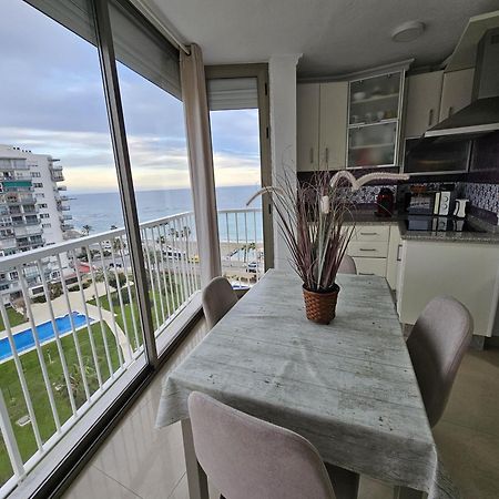 Apartamento En Benalmadena, Primera Linea De Playa Exterior photo